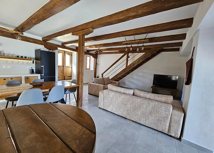 Rouga * Spanokhórion