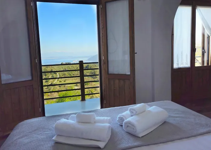 Rouga * Spanokhórion