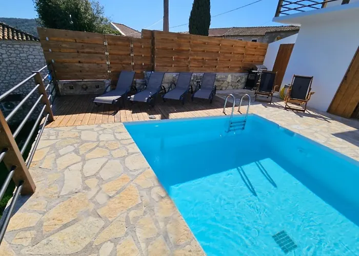 Rouga * Spanokhórion