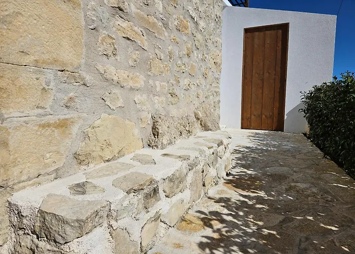 Rouga * Spanokhórion